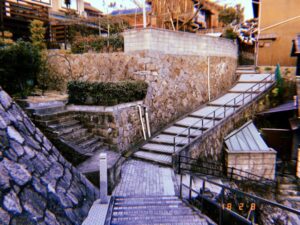 尾道の小道の階段